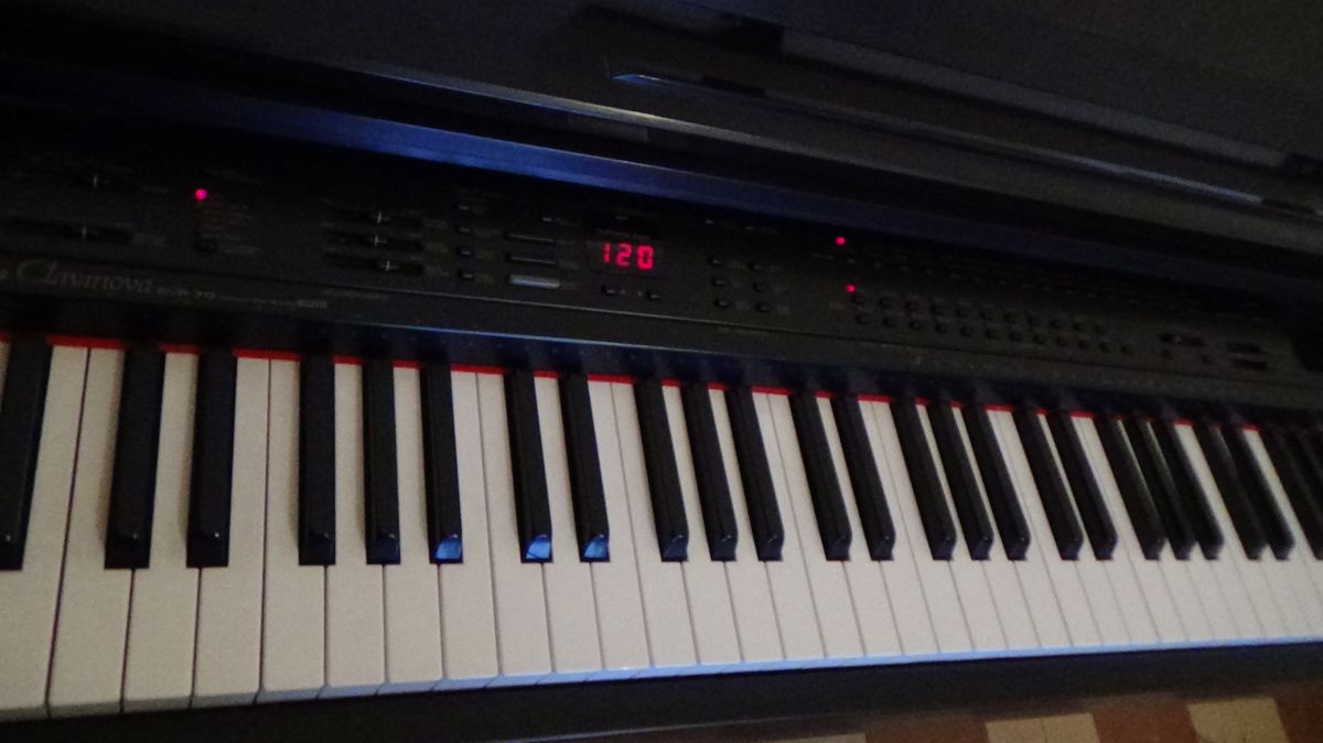 yamaha clavinova cvp70