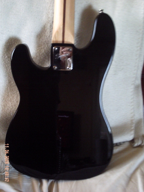 【米政府】No.067021　レア！生産完了！Fender Squier Mike Dirnt Precision BASS BLK/R フェンダー
