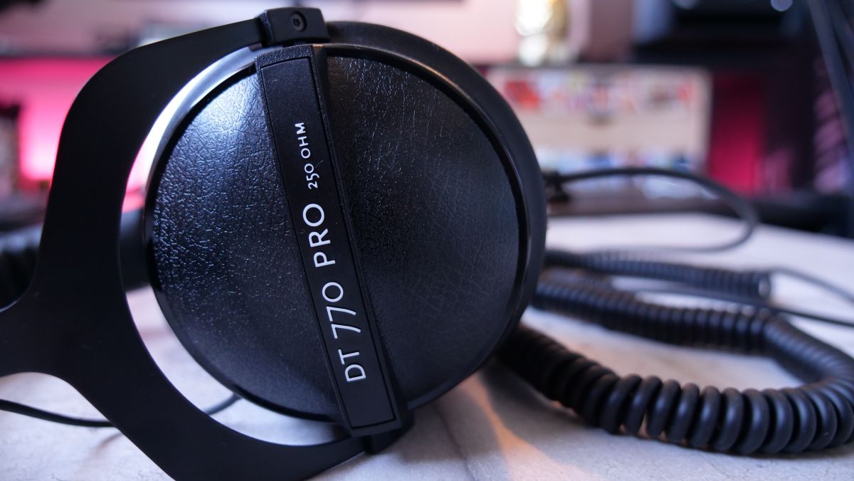 Beyerdynamic Casque DT770 PRO 250 Ohm : : Électronique